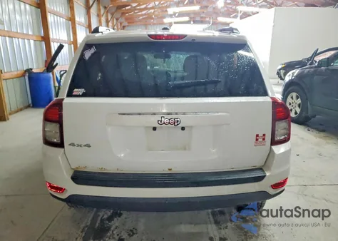 2016 Jeep Compass Sport из США, поврежденный, VIN 1C4NJDBB4GD559305